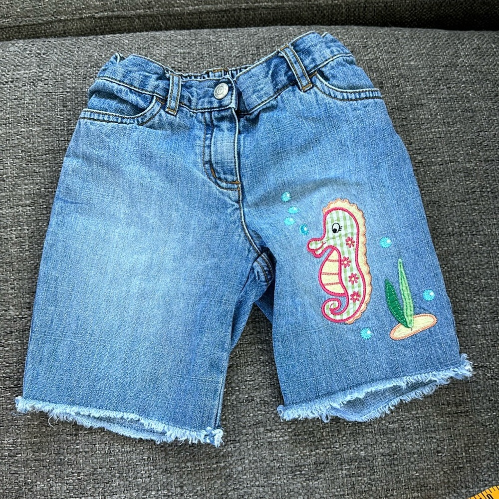 Talbots Kids Girls Denim Cutoff Shorts Seahorse Applique Elastic Waist Size 4 🌊